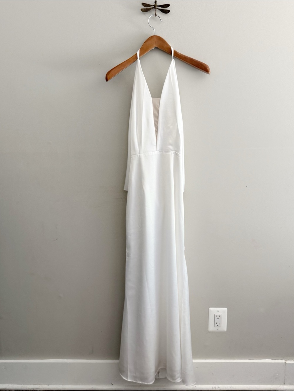 Innovare Denim Satin Elegant White Halter Maxi Dress size Medium